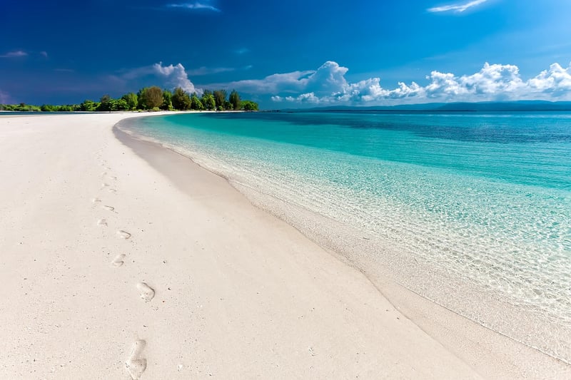 White Sands Beach